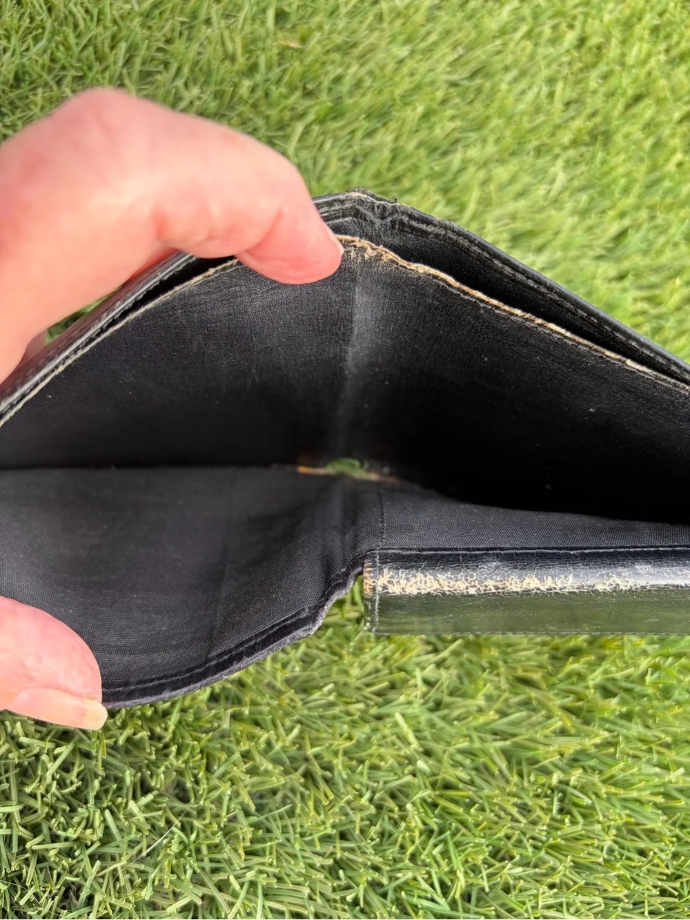 Louis Vuitton Men’s Mallitier Epi Leather Wallet